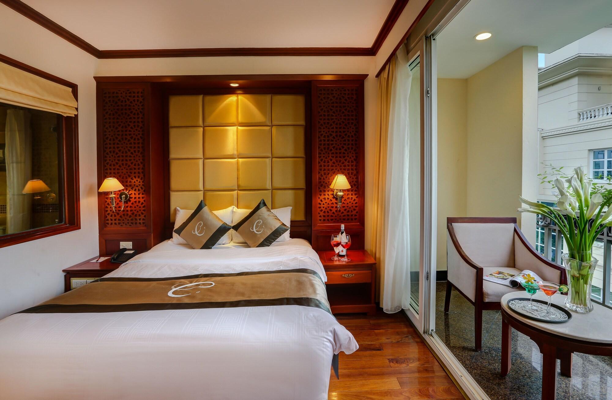 Conifer Boutique Hotel Hanoi Exterior photo