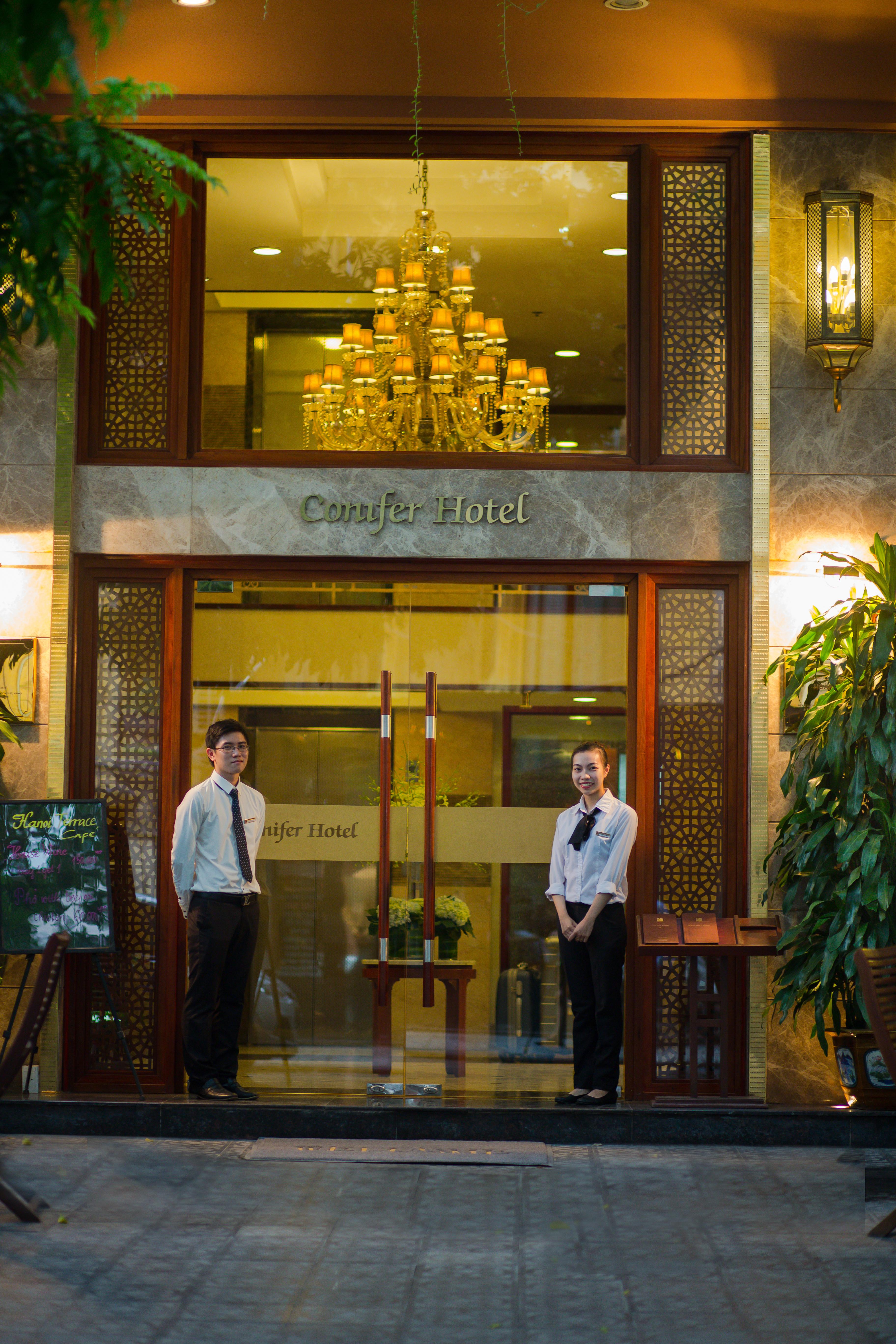 Conifer Boutique Hotel Hanoi Exterior photo