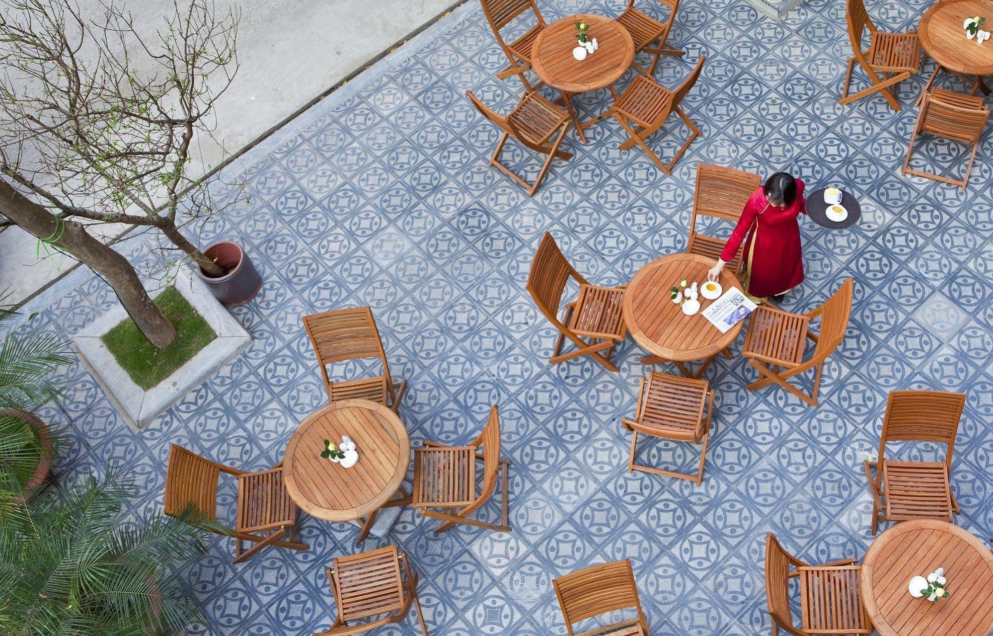 Conifer Boutique Hotel Hanoi Exterior photo